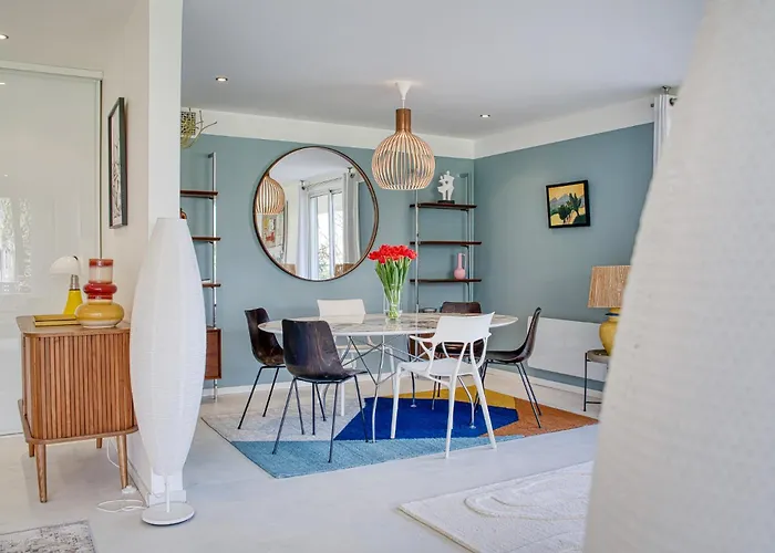 Mon Eden Au Soleil De * Сен-Тропе